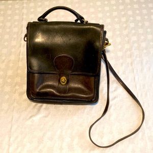 Vintage Coach Black Leather Shoulder Crossbody Bag